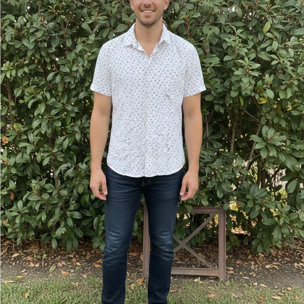 Zara Men's White and Black Patterned Casual Shirt